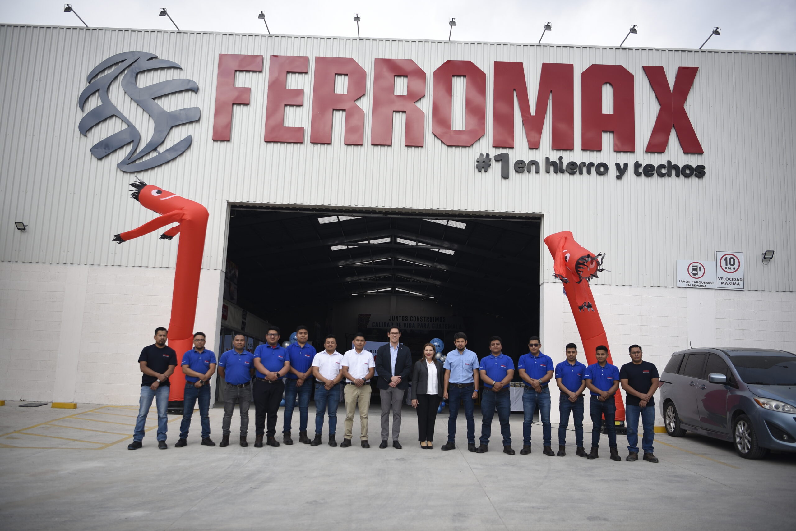 Nuevo Megaservicio en Tecpán, Guatemala, celebramos 40 Años Construyendo un Legado de Calidad.